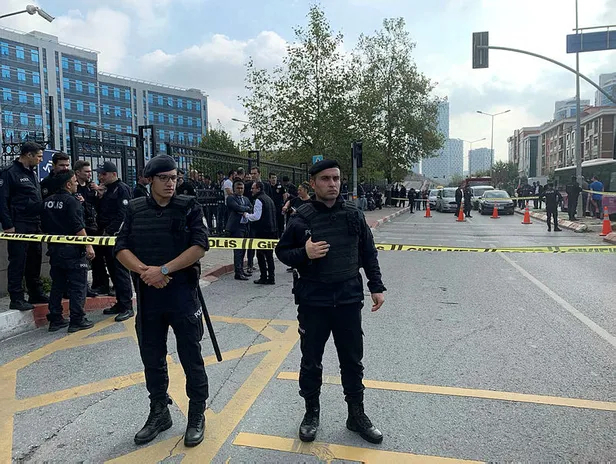 Kartal Anadolu Adalet Sarayı önünde silahlı kavga! Yaralılar var-3