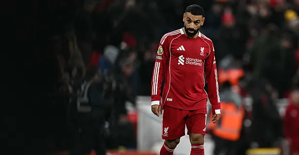 Liverpool'da Arne Slot'u eleştiren Mohamed Salah kadro dışı!