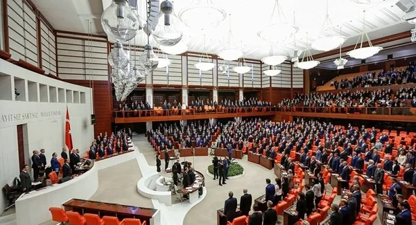 mecliste-butce-maratonu-2022-yili-butce-kanunu-teklifi-masaya-geliyor-1634468329389.jpg Meclis'te bütçe maratonu! 2022 yılı Bütçe Kanunu Teklifi masaya geliyor-6