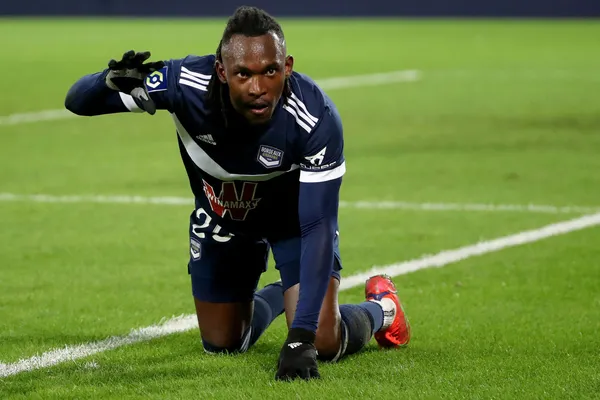 fenerbahce-alberth-elis-ile-ilgileniyor-menajeri-acikladi-1657285468087.jpg Fenerbahçe Alberth Elis ile ilgileniyor! Menajeri açıkladı...-5