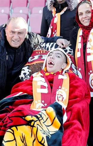 Fatih Terim’den kumlu antrenman