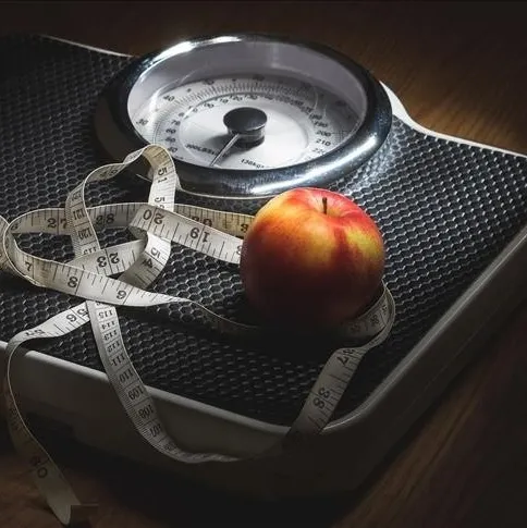 Akşam yemek kilo demek