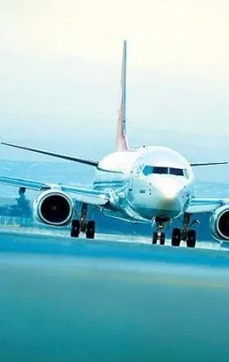 Bakan Arslan: 2017'yi havalimanları yılı yapacağız