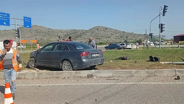 son-dakika-adanada-askeri-arac-kazasi-2-asker-sehit-oldu-1649512131708.jpg Son dakika: Adana'da askeri araç kazası! 2 asker şehit oldu-2