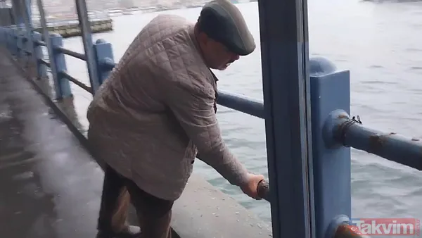 Haliç'te panik: Köprüden düşen adamı polis kurtardı - 9