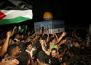 İsrail-Filistin ateşkesi sonrası sevinç! Filistinliler Mescid-i Aksaya akın etti!