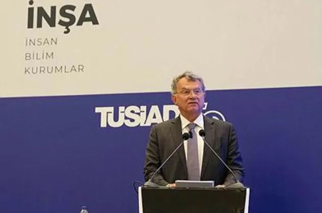 TÜSİAD'dan Merkez Bankası'na "faizleri indirmeyin" baskısı! Simone Kaslowski'den zamanlaması manidar açıklama