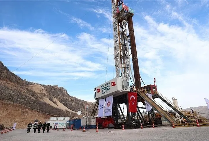 Yurt dışında petrol aranacak