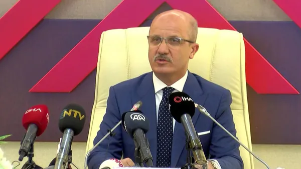 son-dakika-yok-baskani-duyurdu-ukraynadan-turkiyeye-yatay-gecis-basvurulari-yukseldi-1647503908819.jpg Son dakika: YÖK Başkanı duyurdu! Ukrayna'dan Türkiye'ye yatay geçiş başvuruları yükseldi-2