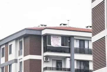 Skandal pankart artık yok