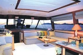 Demet Özdemir tekne keyfi için kesenin ağzını açtı!-3