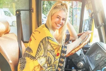 Dolmuş şöförü Büşra!