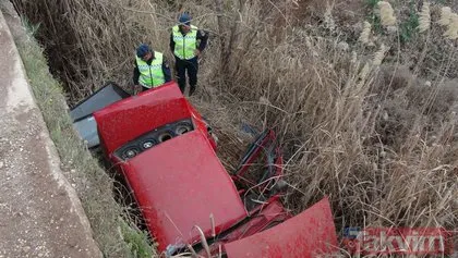 Kilis’te feci kaza! Otomobil dereye uçtu