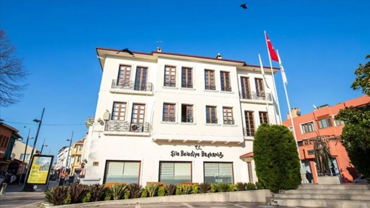 35-sile-bezi-festivalinde-20-milyonu-asan-kamu-zarari-1786467561533.jpeg 35. Şile Bezi Festivali'nde 20 milyonu aşan kamu zararı! Sıla, Melek Mosso, Can Bonomo... Ünlü sanatçıların ödemeleri de dosyada-2