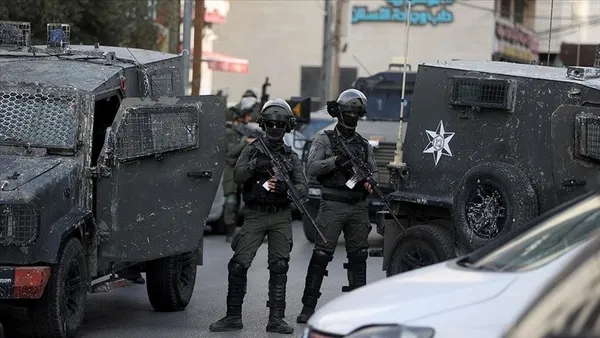 vicdanlarina-ezik-dustuler-bbc-calisanlari-tuvaletlerde-agliyor-iddiasi-1698357692994.jpeg Katliam karşısında vicdan azabı! Siyonist İsrail'in katliamlarına dayanamayan BBC çalışanları katledilen sivillere ağlıyor-6