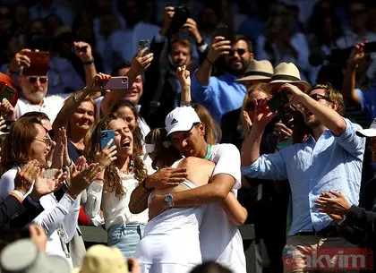 Son dakika: Wimbledon’ın tek kadınlar finalinde Elena Rybakina şampiyon oldu
