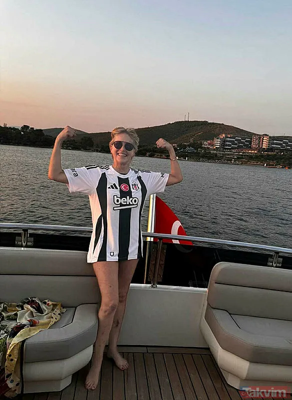 Dünyaca ünlü oyuncu Sharon Stone'a Bodrum’da 'Uluslararası İkon Ödülü' verildi! Kurtlar Vadisi itirafı çok konuşulmuştu... - 9