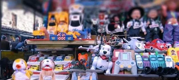 Oyuncak, elbise güvensiz çıktı