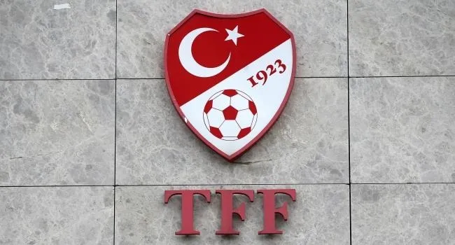 pfdk-super-ligden-6-kulube-para-cezasi-verdi-1706813136974.jpeg Profesyonel Futbol Disiplin Kurulu, Süper Lig'den 6 kulübe para cezası verdi-2