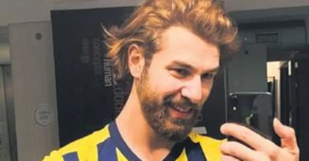 Bir Zamanlar Çukurova'nın yıldızı Furkan Palalı'dan alkışlık hareket: SMA hastası Poyraz Ali için formasını satışa çıkardı