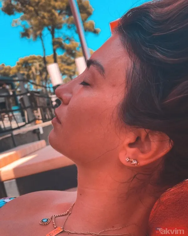 Ceren Benderlioğlu bikinili pozlarıyla sosyal medyanın gündeminde! Cesaretini konuşturup en cesur haliyle paylaştı! EDHO’nun Ömür’üydü... - 18