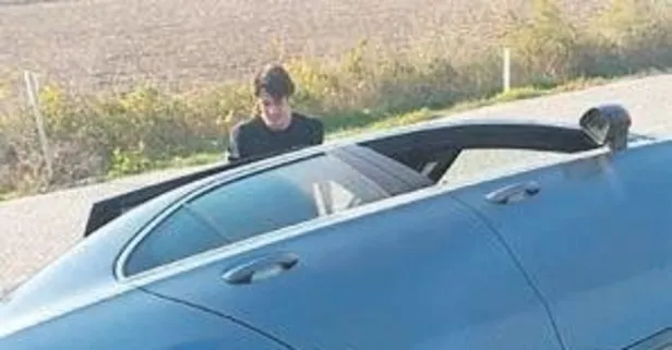 "Hızlı araç kullanır, çok kaza yaparım" diyen Kubilay Aka şarampole yuvarlandı! Oyuncunun tavırları ise dikkat çekti...