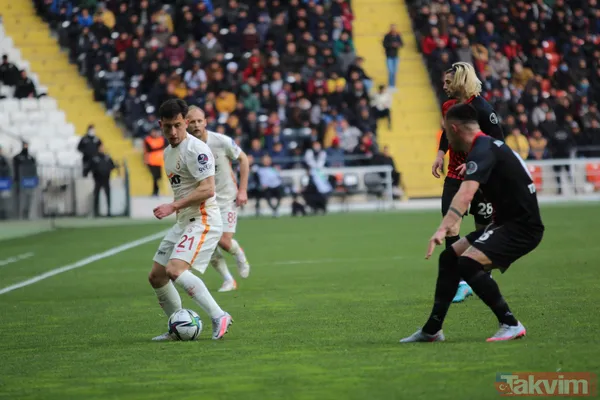 Aslan'da sınıfta kaldı! Süper Lig ekibi istiyor... - 9