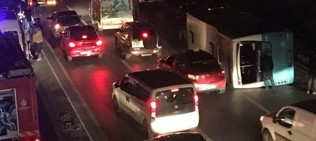 İstanbulda feci kaza! Halk otobüsü devrildi