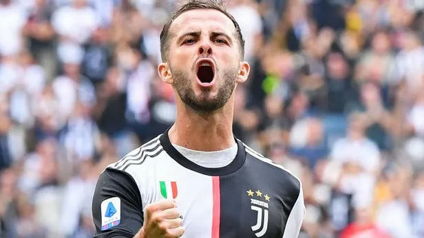 miralem-pjanic-kimdir-kac-yasinda-nereli-miralem-pjanic-hangi-takimda-oynadi-pjanic-golleri-ve-kulup-kariyeri-1630645390749.jpg
