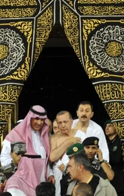 Cumhurbaşkanı Erdoğan umre yaptı
