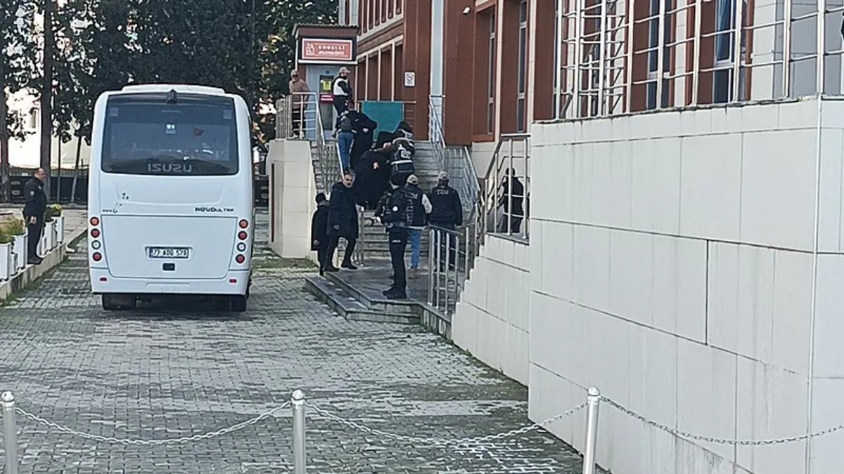 Yalova'daki DEAŞ operasyonunda 26 şüpheli tutuklandı!