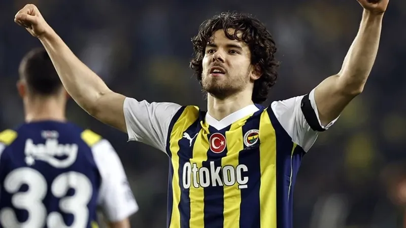 ferdi-kadioglunun-transferi-bitiyor-yildiz-oyuncu-ingiltereye-gidiyor-1724422512459.jpeg Ferdi Kadıoğlu