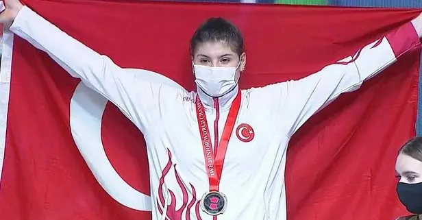 Milli sporculardan madalya yağmuru!
