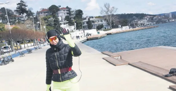 Deniz Akkaya köpürdü