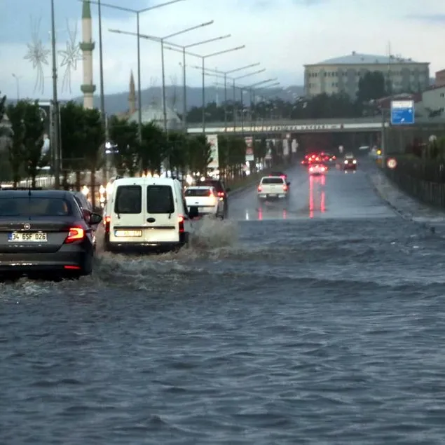 Erzurum’da sel!