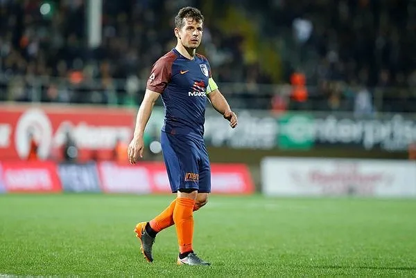 Başakşehir Alanya'da ağır yaralı!-1