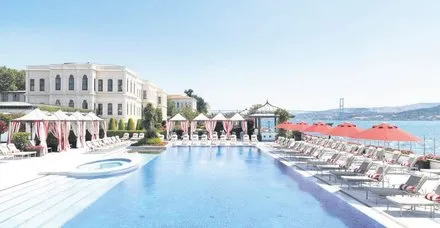 Four Seasons Hotel Istanbul At The Bosphorus Dunya Listesinde Takvim