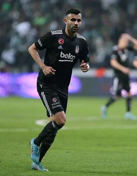 rachid-ghezzal-mujdesi-martta-donusu-beklenen-cezayirli-yildiz-ocakta-takima-katilabilir-1670291979797.jpeg Rachid Ghezzal müjdesi! Mart'ta dönüşü beklenen Cezayirli yıldız Ocak'ta takıma katılabilir-6