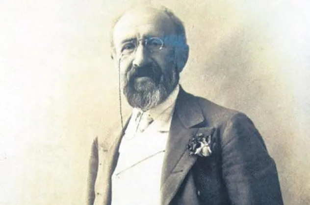 Tarihe geçen ilk arkeolog: Osman Hamdi Bey | Kaplumbağa Terbiyecisi, İskender Lahdi...