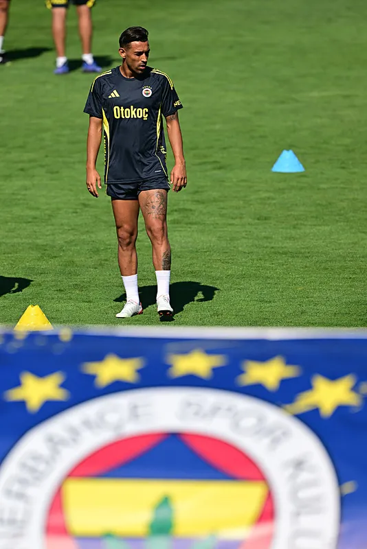 Jose Mourinho sırt çevirdi İrfan Can Kahveci kararını verdi! İşte ilk tercihi - 7