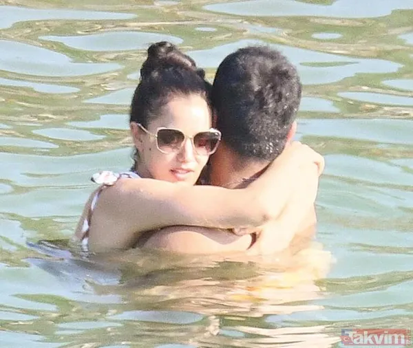 Fahriye Evcen ve Burak Özçivit denizde aşk tazeledi Fahriye düzgün fiziğiyle mest etti! Kuruluş Osman'ın yıldızı eşiyle... - 8