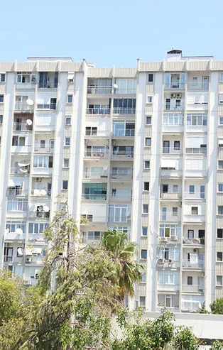 Antalya'da 1 milyonluk  vurgun iddiası! Yönetim ortadan kayboldu site sakinleri isyan etti