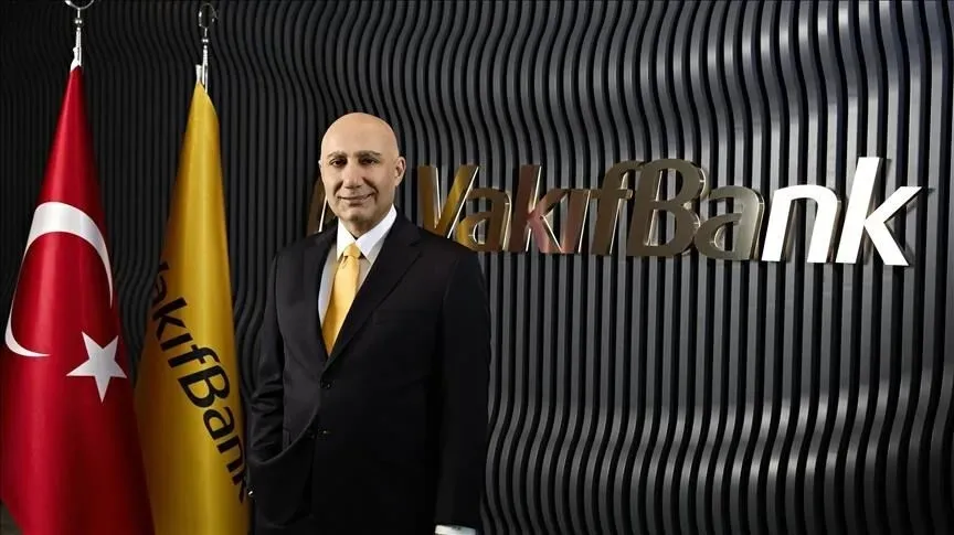 bankalar-ve-sanayici-ankarada-bulustu-bolgemizin-sanayi-deviyiz-1784061388374.jpeg Bankalar ve sanayiciler Ankara'da Ekonomik İşbirliği Zirvesi'nde bir araya geldi-4