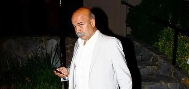 Issız adam