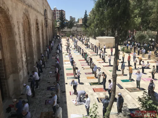 Koronavirüs sonrası ilk cuma namazı! Türkiye'nin dört bir yanından görüntüler geldi - 23