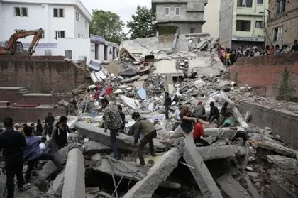 Nepal’de çok şiddetli deprem