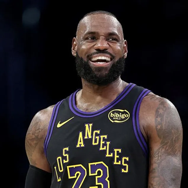 LeBron James NBA tarihine geçti!
