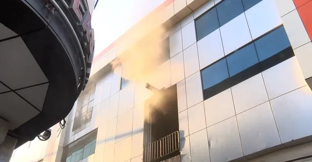 Son dakika: İstanbul Bayrampaşa’da bir depoda yangın! 19 kişi itfaiye tarafından kurtarıldı
