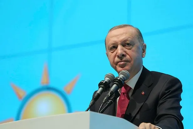 son-dakika-baskan-erdogandan-sampiyon-trabzonspora-tebrik-1651348122185.jpeg Son dakika: Başkan Erdoğan'dan Şampiyon Trabzonspor'a tebrik! Ahmet Ağaoğlu'nu aradı-1