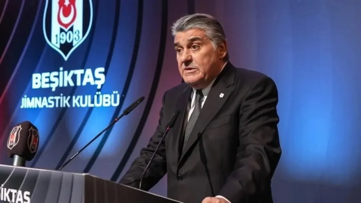 Beşiktaş tribünlerinden yönetime istifa tepkisi